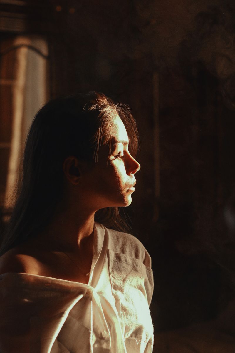 Claire Beaumont, narrator